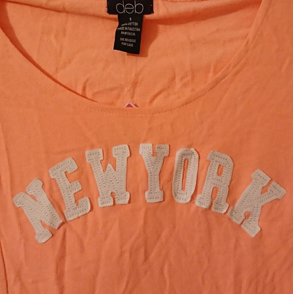 Deb Hoddie - Picture 3 of 3